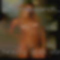 Heavly dick women muscled 260 lbs 6'1 caucasian.
