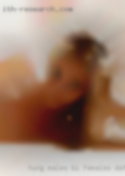Hung males ,bi females dating and cunts couples.