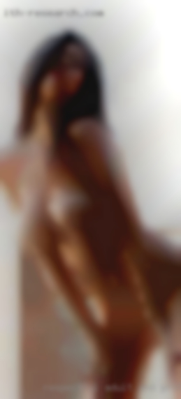 Respectful adult and professional from Rome.